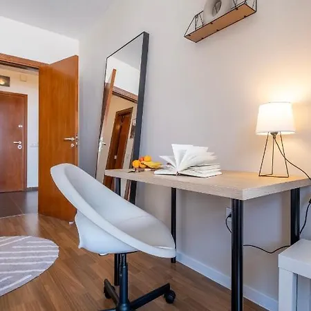 Oasis: Stylish Retreat In The Heart Of *